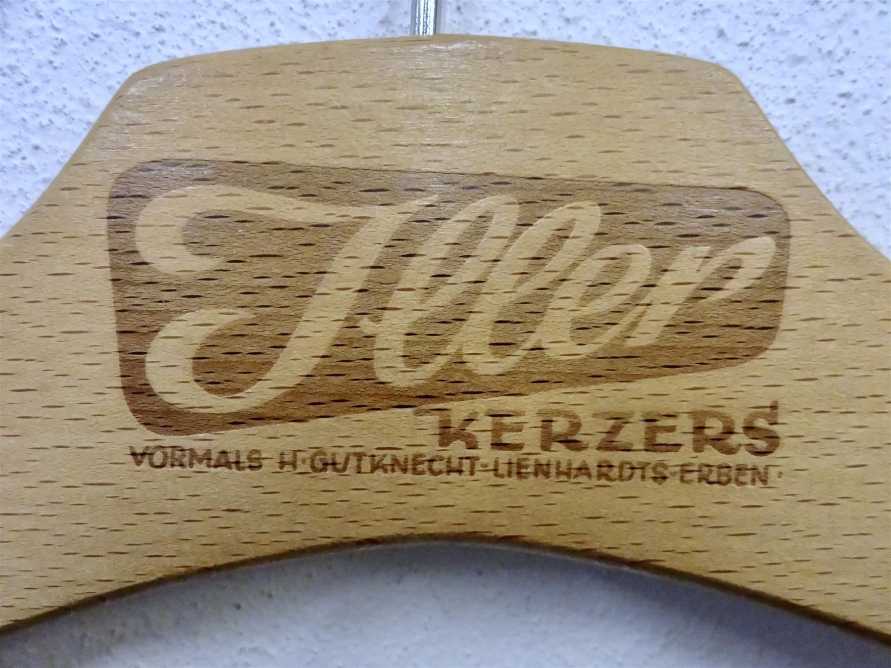 Cintres: Kleiderbügel JLLER KERZERS – D'occasion à Kerzers par zimmergruen 1