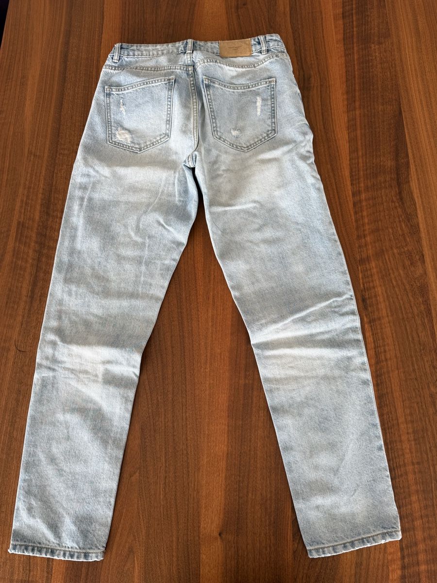 Vero Moda Jeans: Vero Moda Jeans, hellblau, Grösse 28/32, NEU! – Neu (gemäss Beschreibung) aus Brüttisellen von Molemo 3