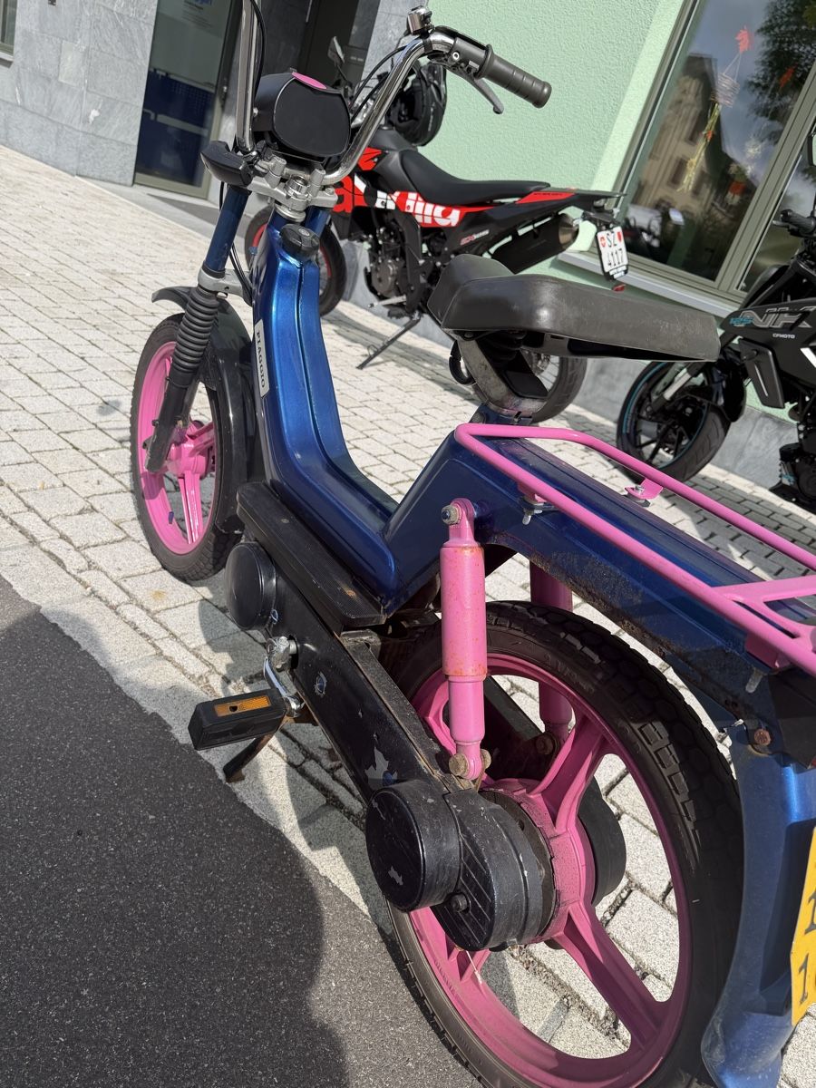 Piaggio Ciclomotori: Piaggio si Mofa blau pink – Usato da Seewen SZ venduto da ale_n7jg 2