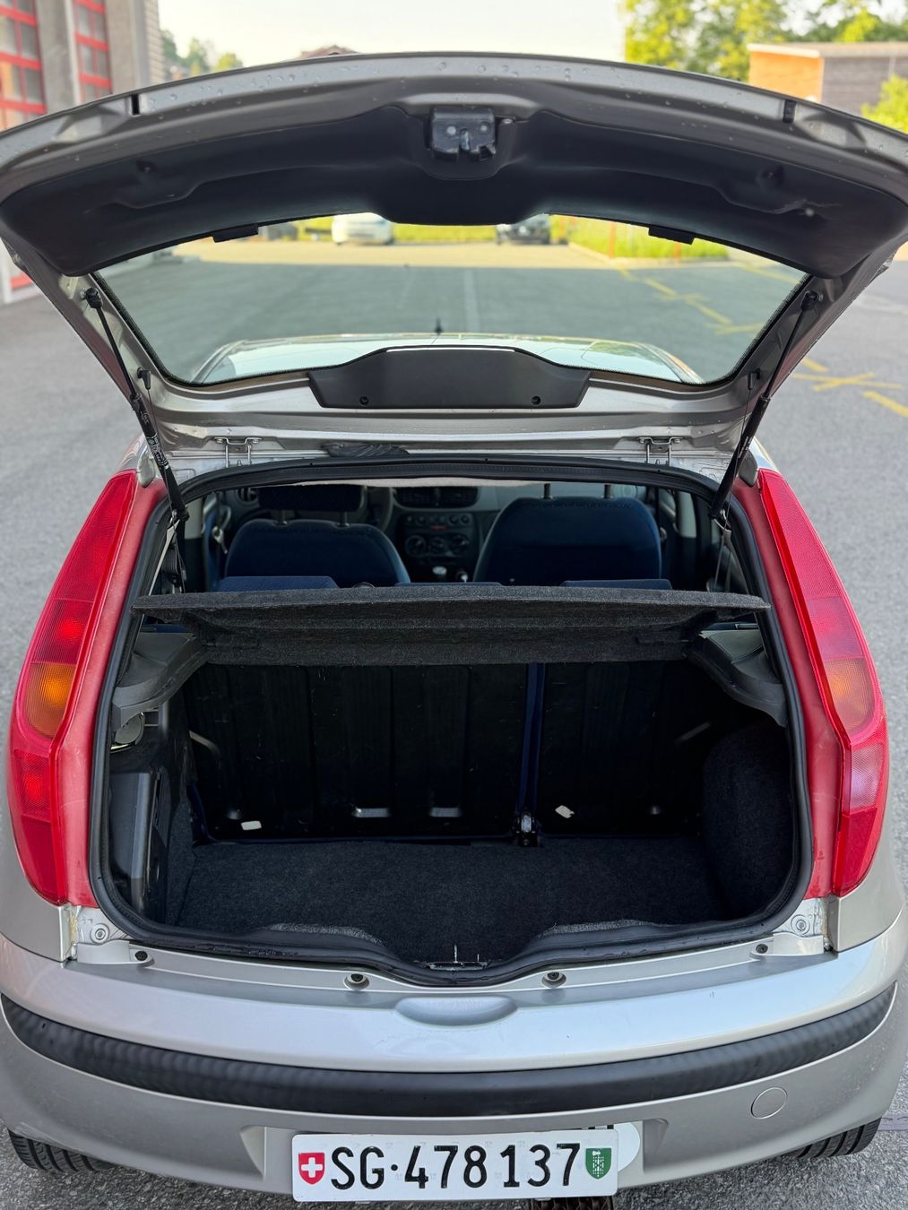 Fiat Automobili: Fiat Punto 1.8 HGT – Usato da Ebnat-Kappel venduto da sab_wx29 4