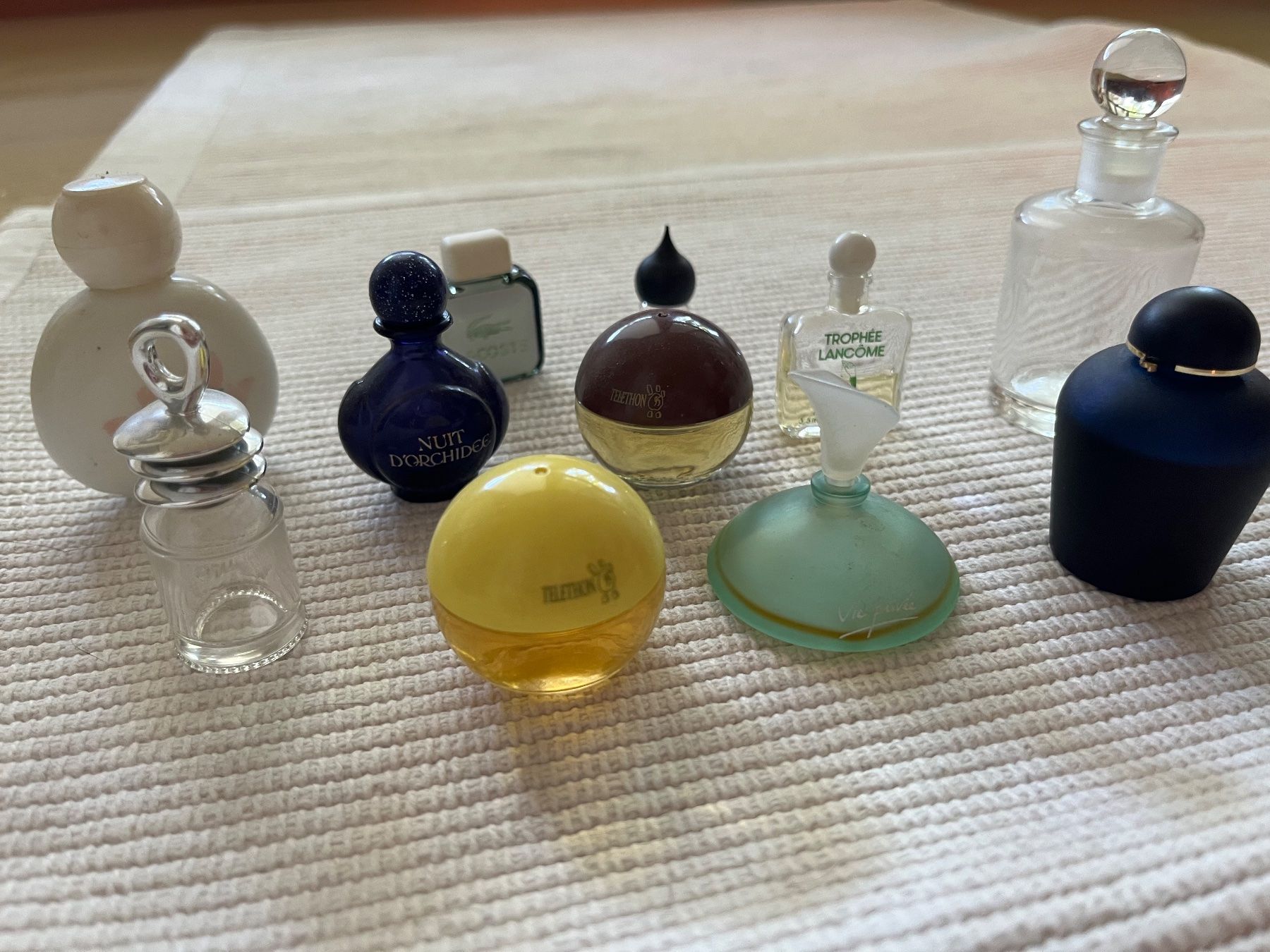 Flaconi: 18 Parfum Miniaturen – Usato da Zürich venduto da Gurkis 3