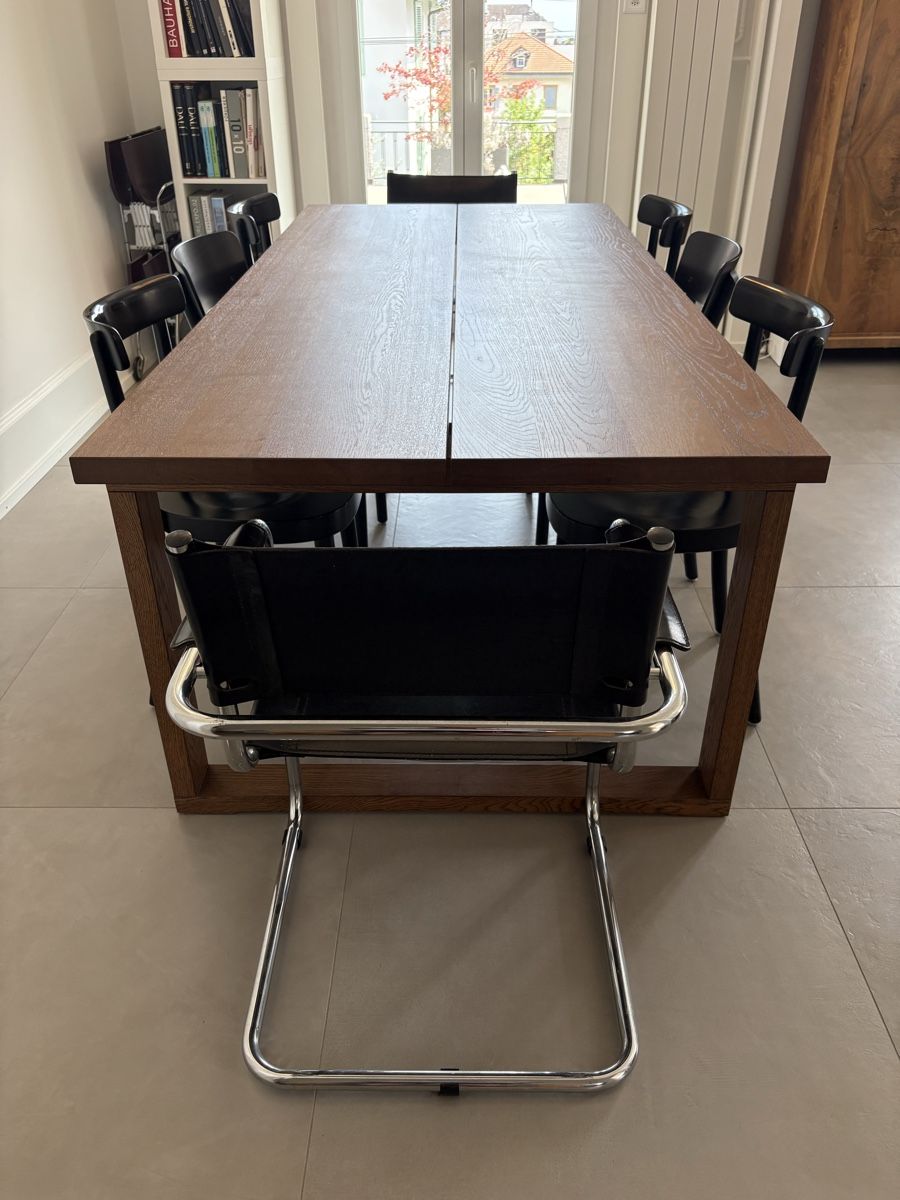 Ikea Tische: Table à manger design - 8 personnes - chêne – Gebraucht aus Peseux von and_5f6l 2