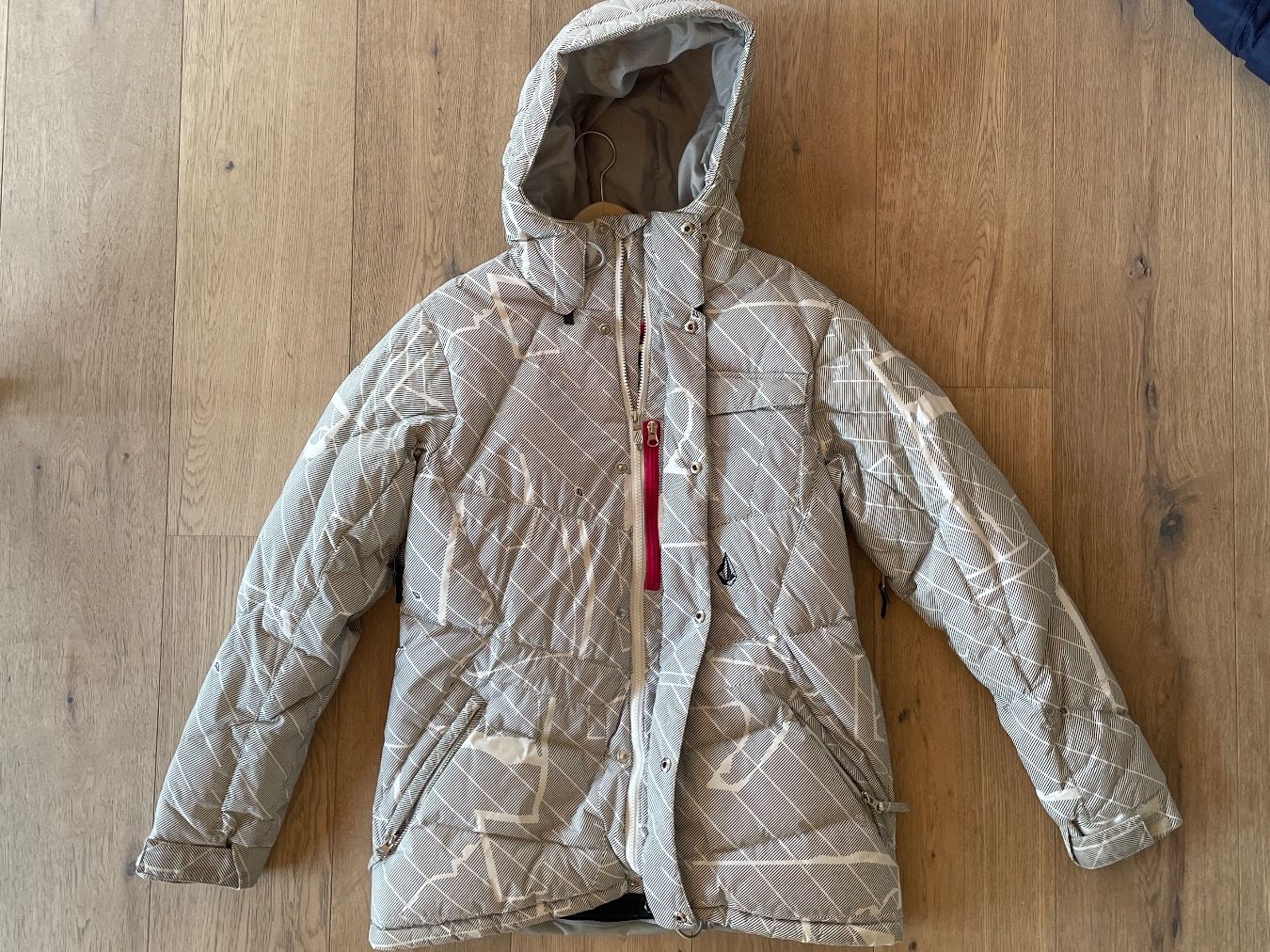 Volcom Giacche: Winterjacke von Volcom Grösse L – Usato da Wetzikon ZH venduto da Nadineson