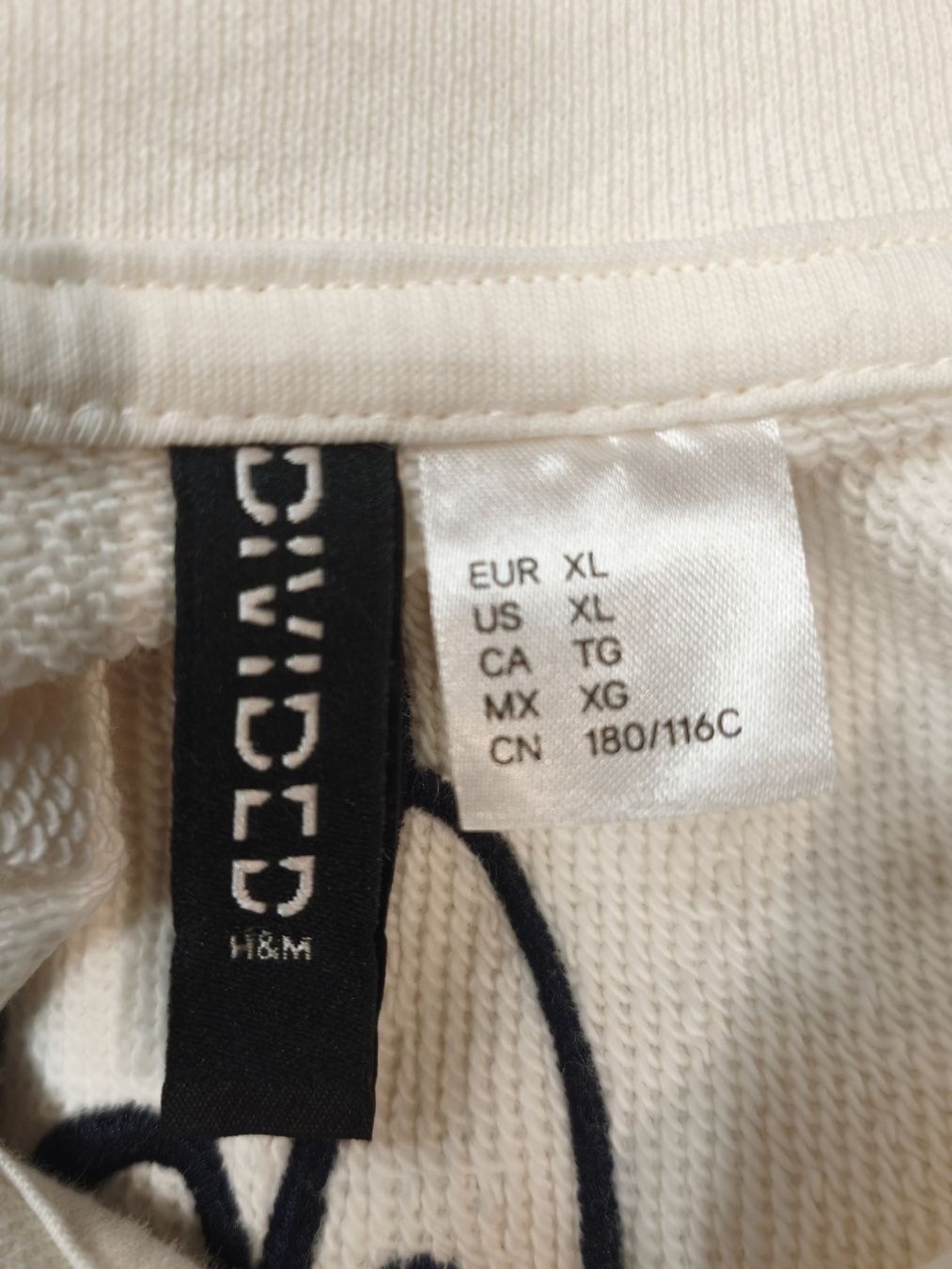 H&M Maglioni & Felpe: Weisser Belle Amé Pullover Gr.XL – Nuovo (secondo la descrizione) da Emmetten venduto da SecondhandSiska 3
