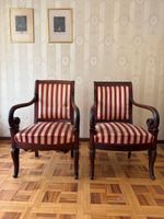 2 Stühle