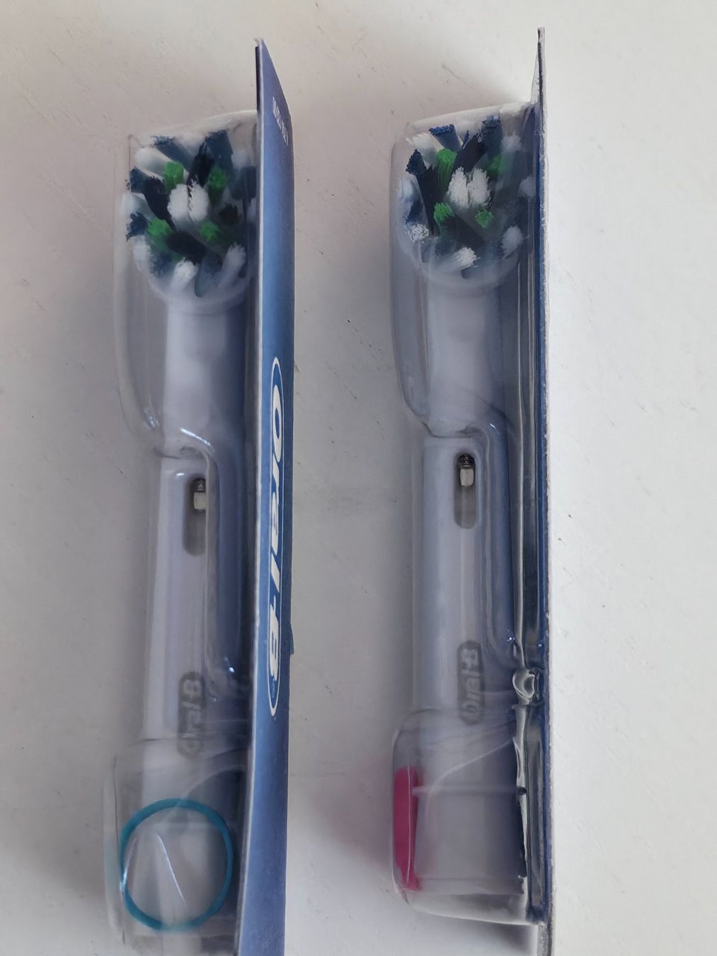 Oral B Cura dei denti: Oral-B Pro CrossAction Aufsteckbürsten – Nuovo e nell'imballaggio originale da Hombrechtikon venduto da Montevideo 2