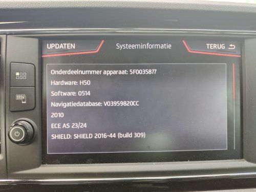 Navigationsgeräte: Seat V22 AS 2026 Navigationssystem Kartenupdate – Neu und originalverpackt aus Unterägeri von RmOnline 2