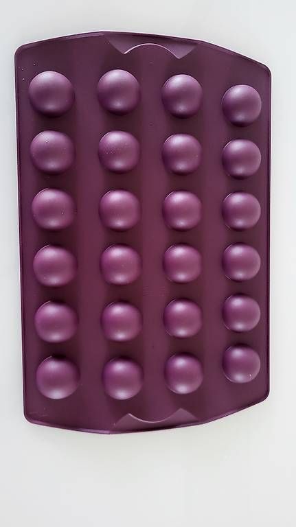 Backformen: TUPPERWARE Silikonform NEU – Gebraucht aus Therwil von cha_m68j 1