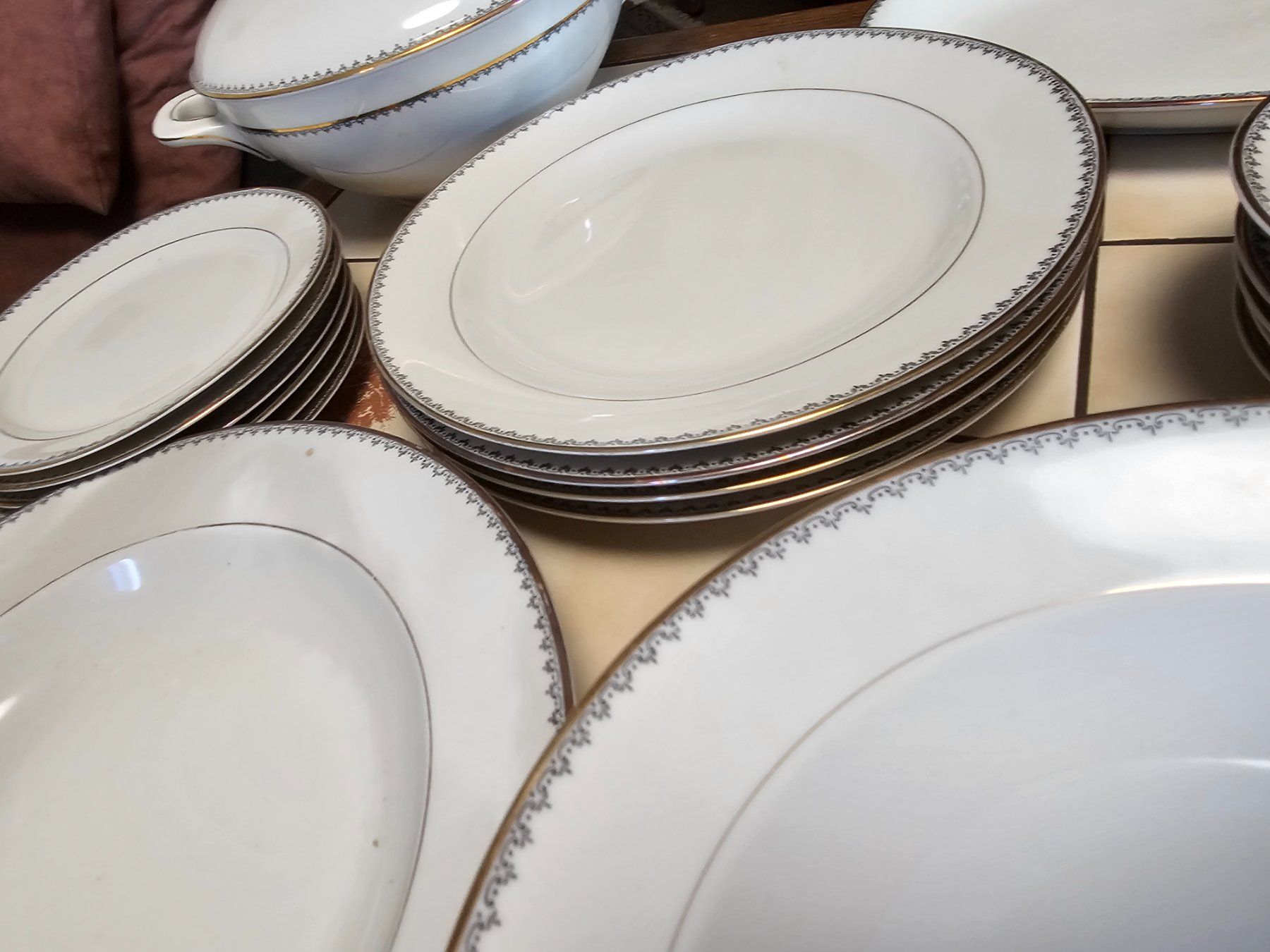 Winterling Set di piatti: Winterling Tafelservice Top Zustand – Nuovo e nell'imballaggio originale da Zürich venduto da Melossoap 4