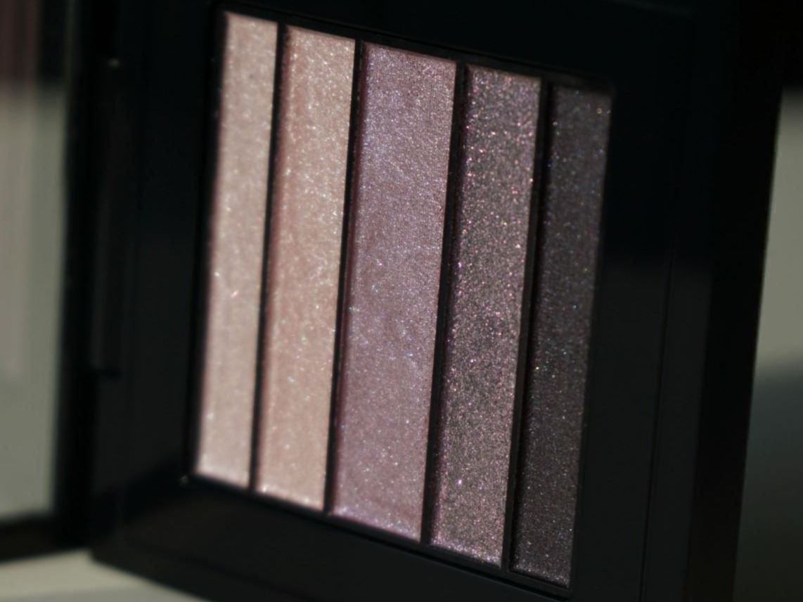 Make-up: MAC Veluxe Lidschatten Pinkluxe LP 60CHF – Neu und originalverpackt aus Zürich von sambaum 2