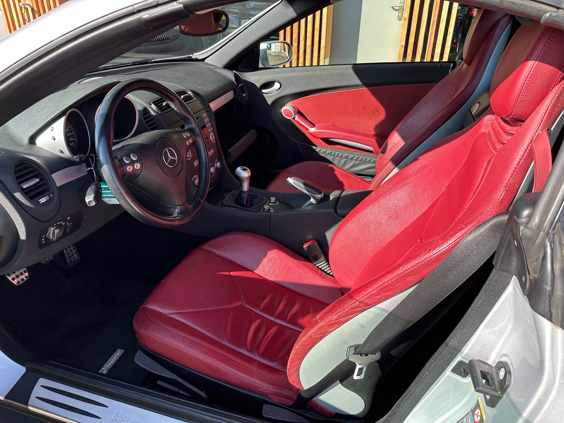 Mercedes-Benz Autos: Mercedes-Benz SLK Cabriolet. – Gebraucht aus Rickenbach Sulz von  4