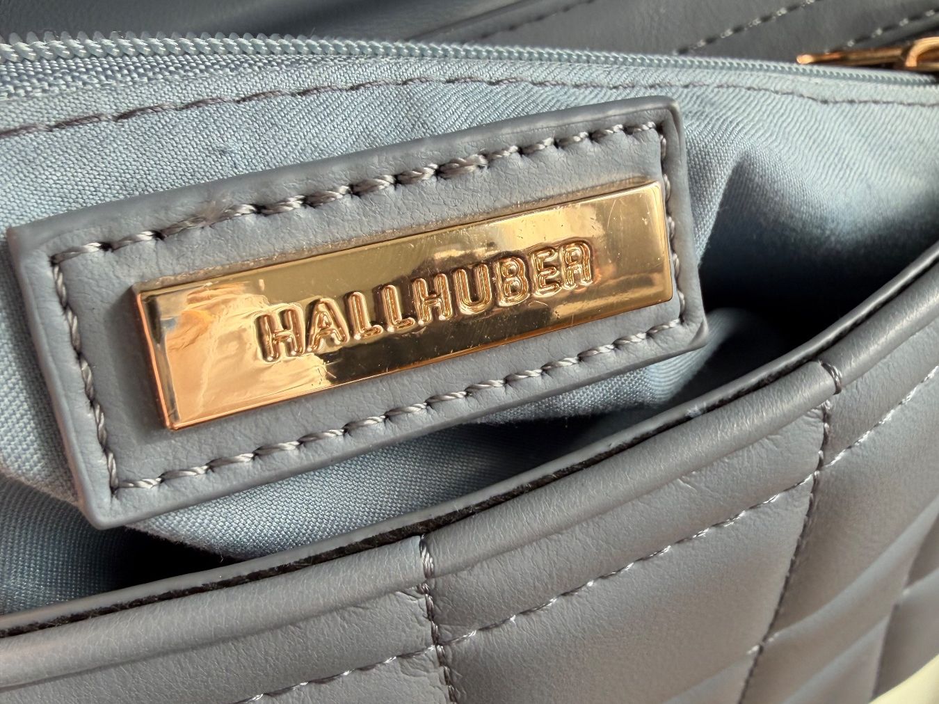 Hallhuber Borse da donna: Handtasche Steppoptik hellblau mit Trageriemen – Usato da Bütschwil venduto da melilissi1 5