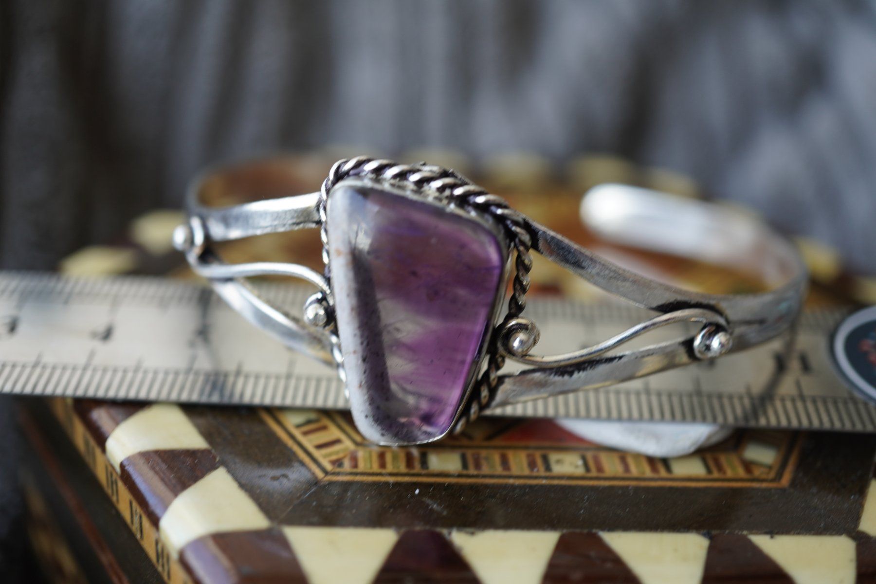 Minerali & Pietre curative: Phantom Amethyst  Arm Spange     ab  1.-     Räumung – Nuovo e nell'imballaggio originale da Eschenbach SG venduto da topstone