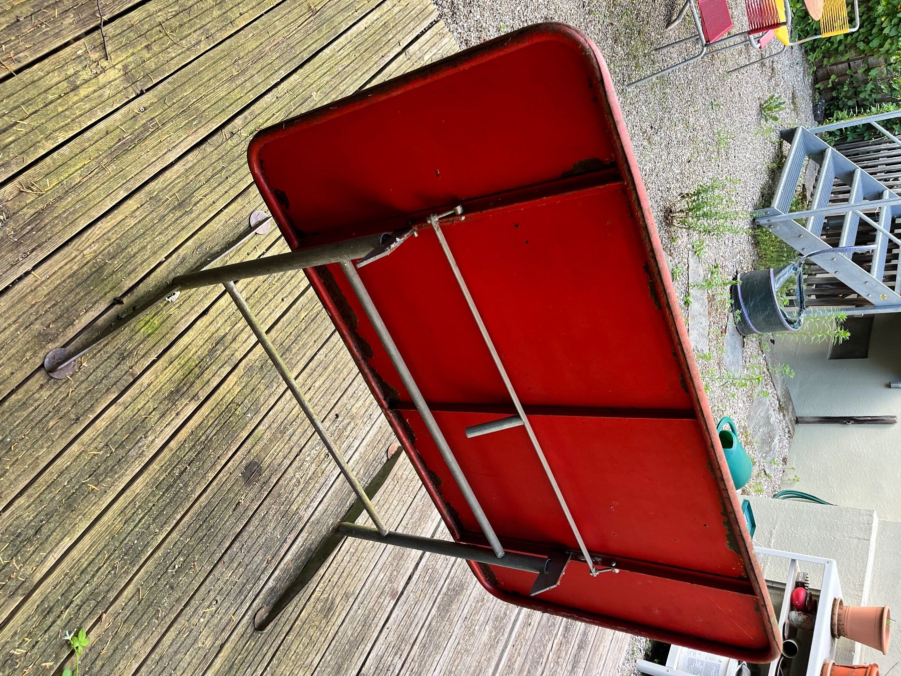 Tische: Vintage Gartentisch – Gebraucht aus Bern von simstar 3