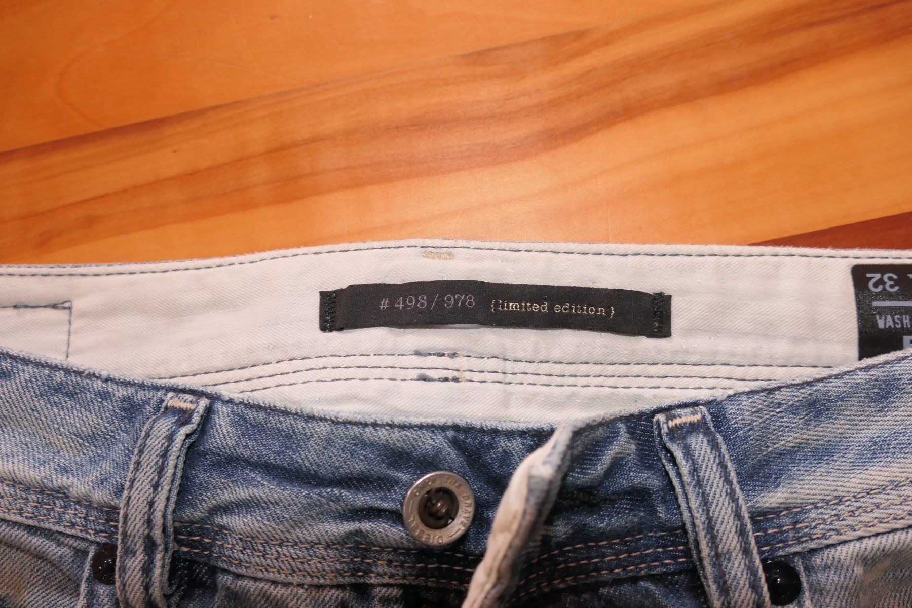 Jeans: Diesel Limited Edtion 498/978 Patchwork Neupreis 1300.- – Usato da Niederglatt SG venduto da bella2022 2