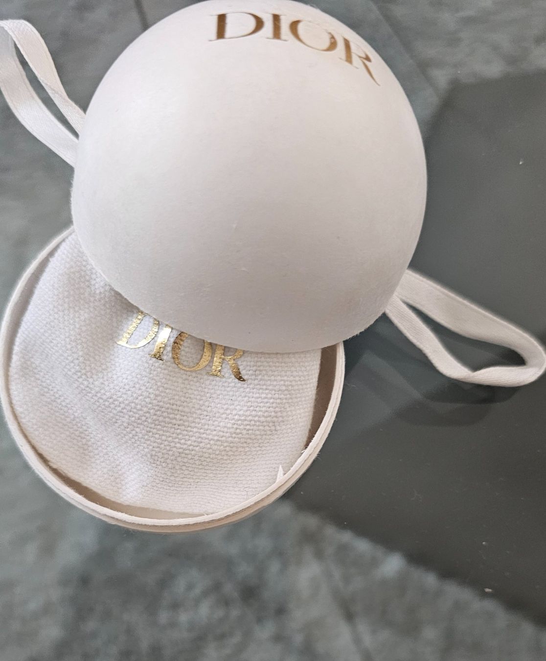 Dior Orecchini pendenti & Orecchini a lobo: DIOR PERLEN Ohrstecker – Nuovo (secondo la descrizione) da Olten venduto da Magnum2001 5