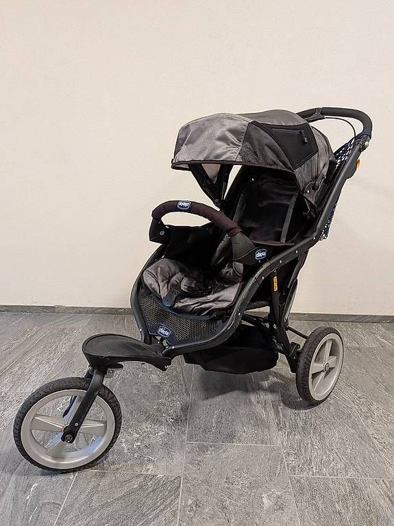 Kinderwagen: Chicco Activ3 3in1 Set ebony – Gebraucht aus Oberarth von mar_v5zm