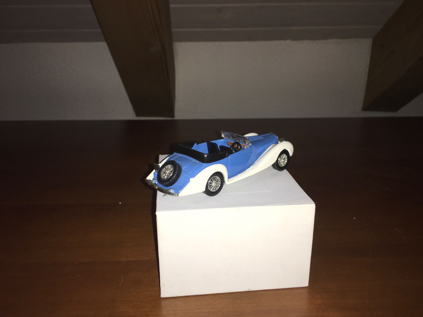 Solido Modellini d'auto: Delahaye 135 M 1/43 Solido – Usato da Wohlen AG venduto da PrivatSammlung 1