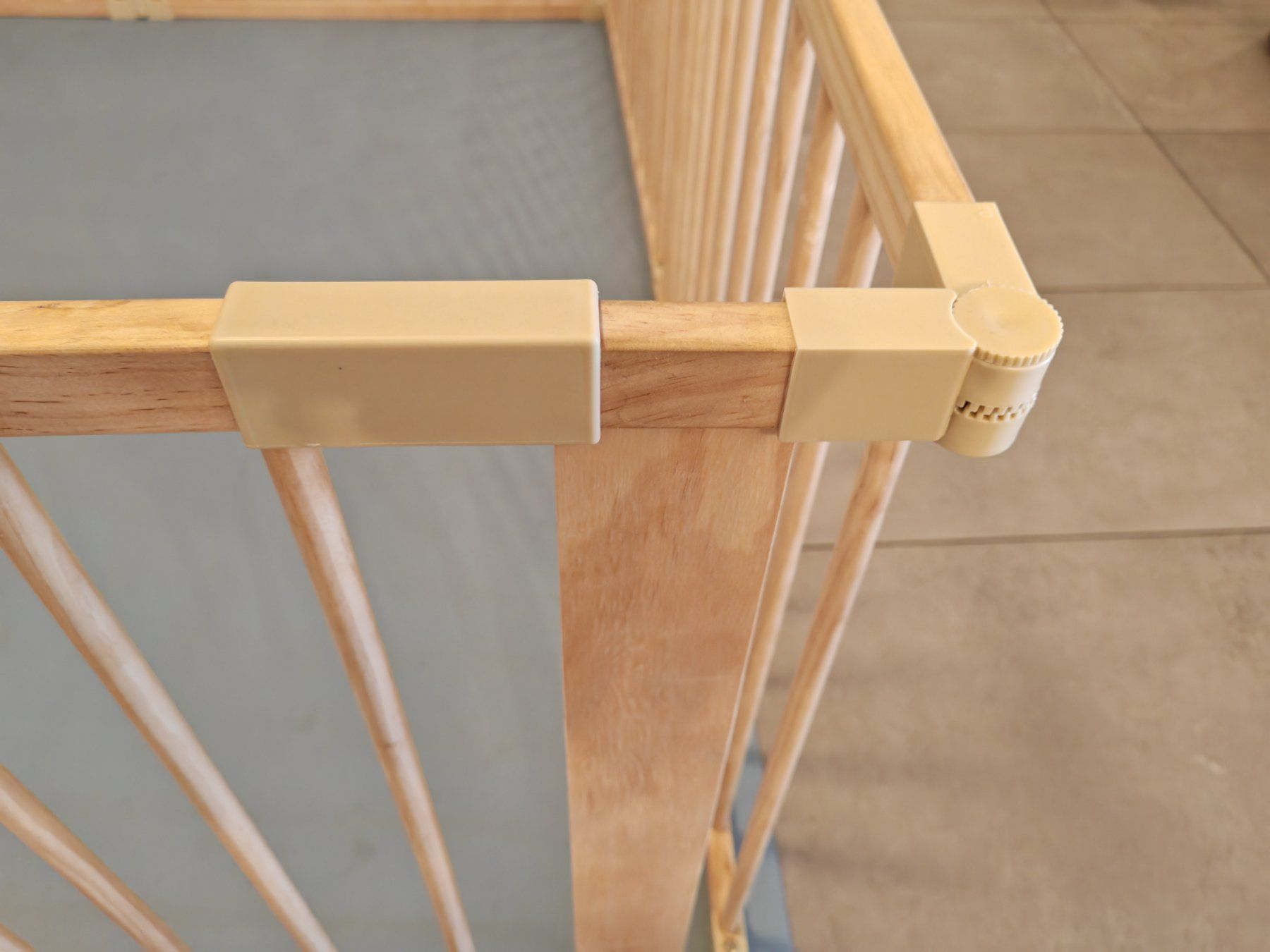 Box & Barriere di sicurezza: Laufgitter mit Schaumstoffunterlage – Usato da Bronschhofen venduto da Skemaner_Abay 2