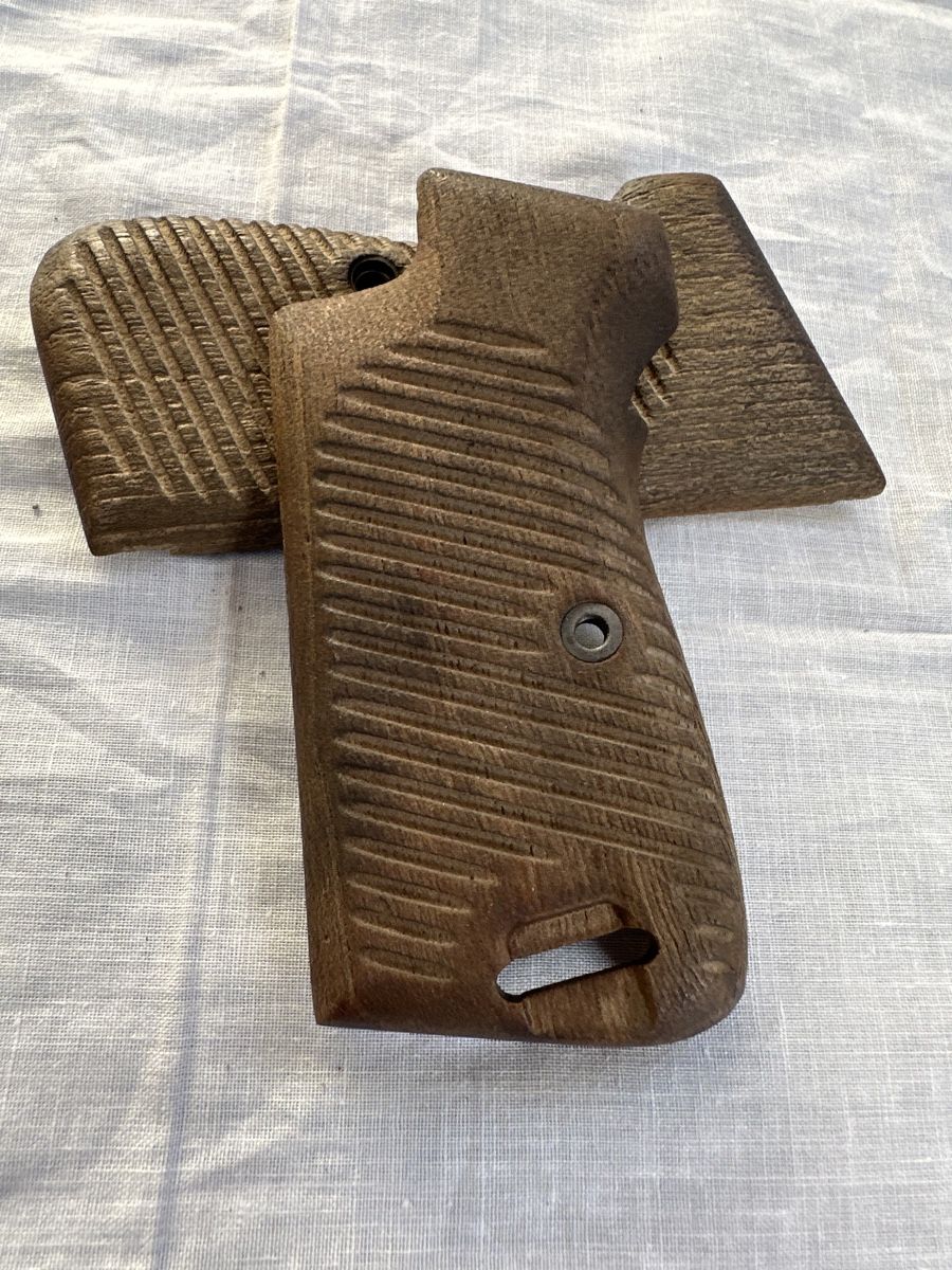 Sig Sauer Schützensport: Griffschalen SIG 210 / P49 – Gebraucht aus Möhlin von  4