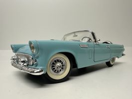 1956 Ford Thunderbird 1:18, türkisfarben, REVELL