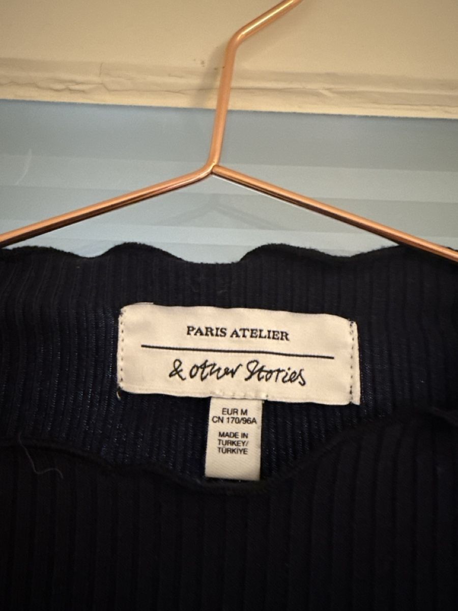 Other Stories Lots de vêtements: 2er-Set Basic Shirts (recolution und &Other Stories) – D'occasion à Zürich par melaniem007 3