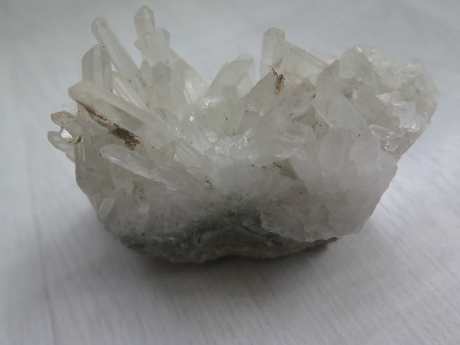 Minerali & Pietre curative: Bergkristall von Bulgarien – Usato da Schaffhausen venduto da Yamakana51L8736OQ8