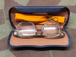 Vintage Brille mit Etui