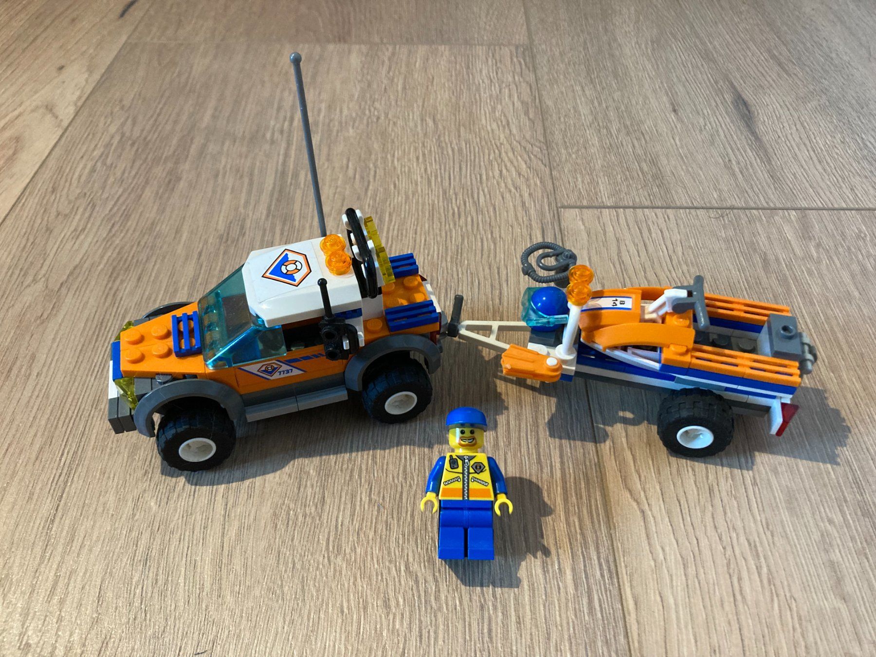 Lego Kit di costruzioni: LEGO City Coast Guard, 3 sets – Usato da Chézard-St-Martin venduto da blaserya 1