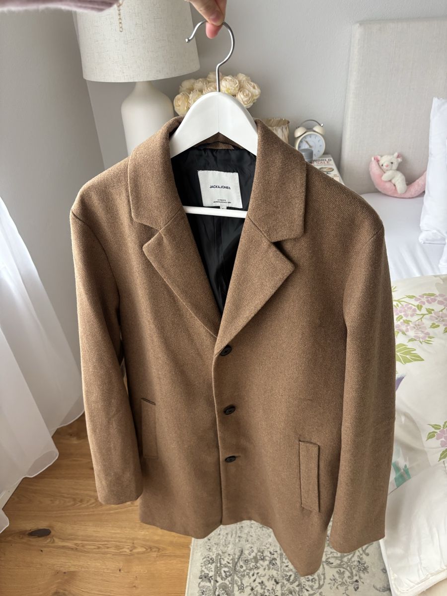 Cappotti: NEW - Brown Classic Coat NP: 90.- – Nuovo (secondo la descrizione) da Zürich venduto da red_vn2j 3
