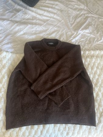 Pull stradivarius marron taille XS mais large