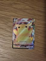 Carte Pokémon Pikachu VMAX 25e anniversaire rare francais