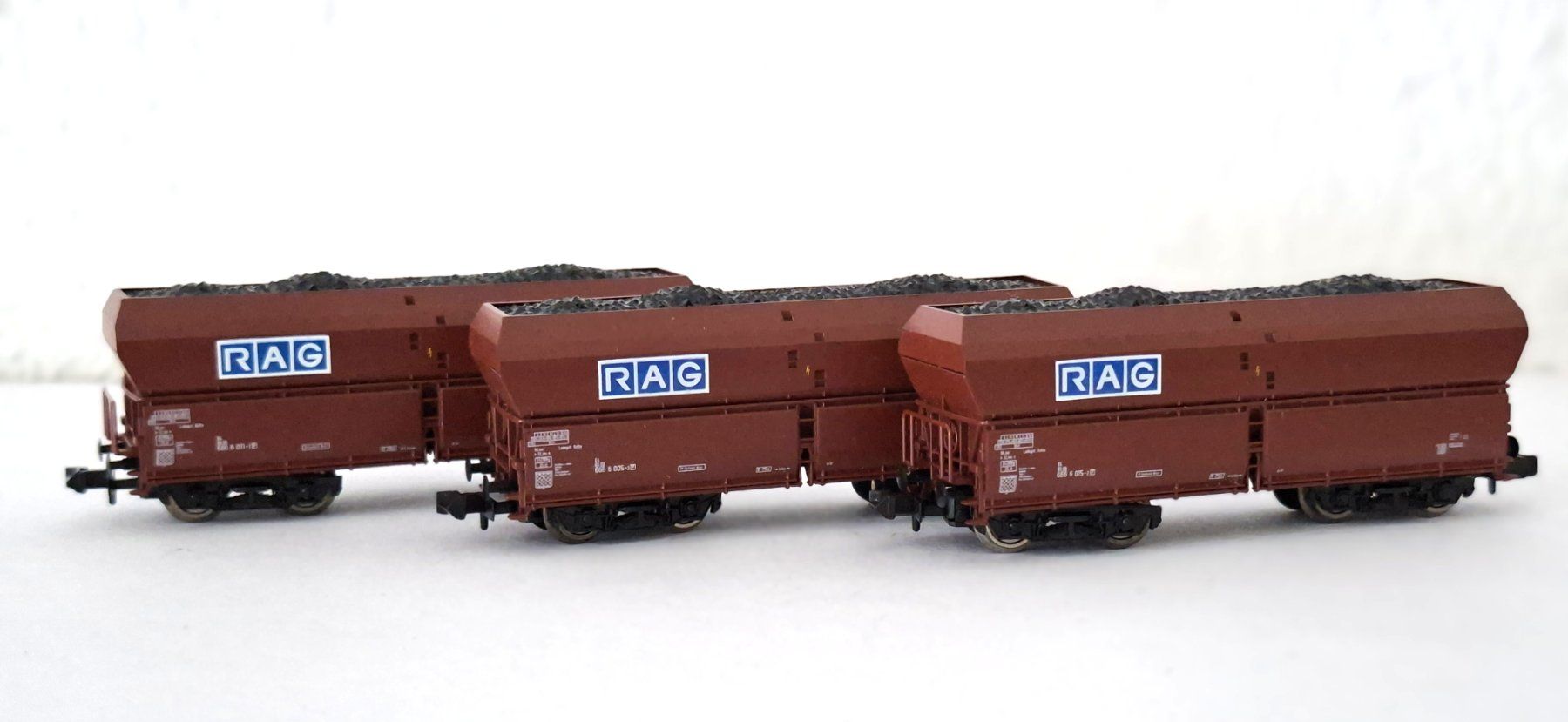 Roco Modellini di ferrovie: Roco DB Kohlewagen RAG  3 Stück – Usato da Biberist venduto da Ntrains