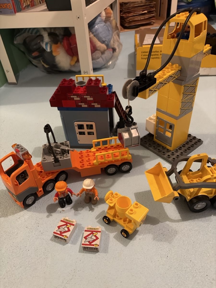 Lego Giocattoli: Lego Duplo Baustelle 4988 – Usato da Root venduto da 156500