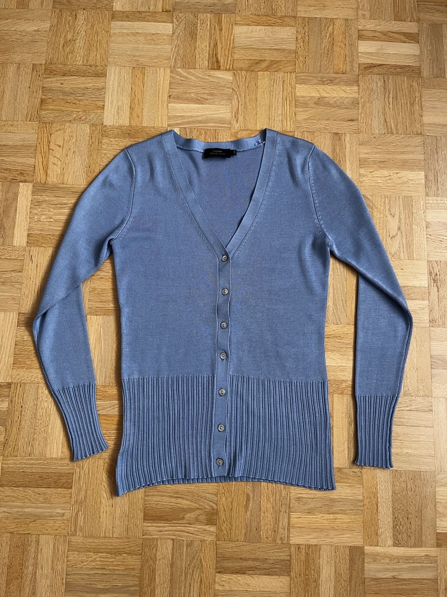 Modissa Giacche: Modissa Strickjacke aus Seide hellblau Grösse S – Usato da Zürich venduto da Kleanthy 4