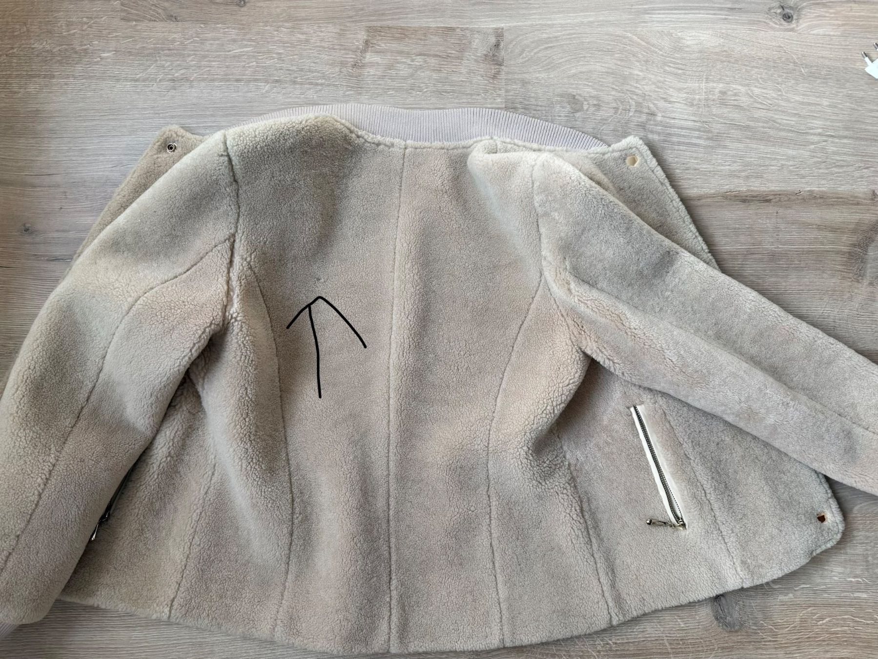 Giacche: Lammfelljacke – Usato da Gwatt (Thun) venduto da marysplanet 7
