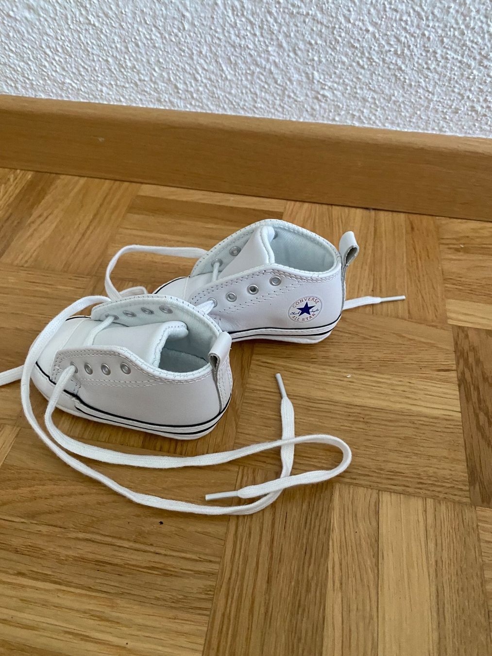 Converse Scarpe per ragazzi: Kinder Schuhe Grösse 18 – Usato da Zürich venduto da MaSte 1