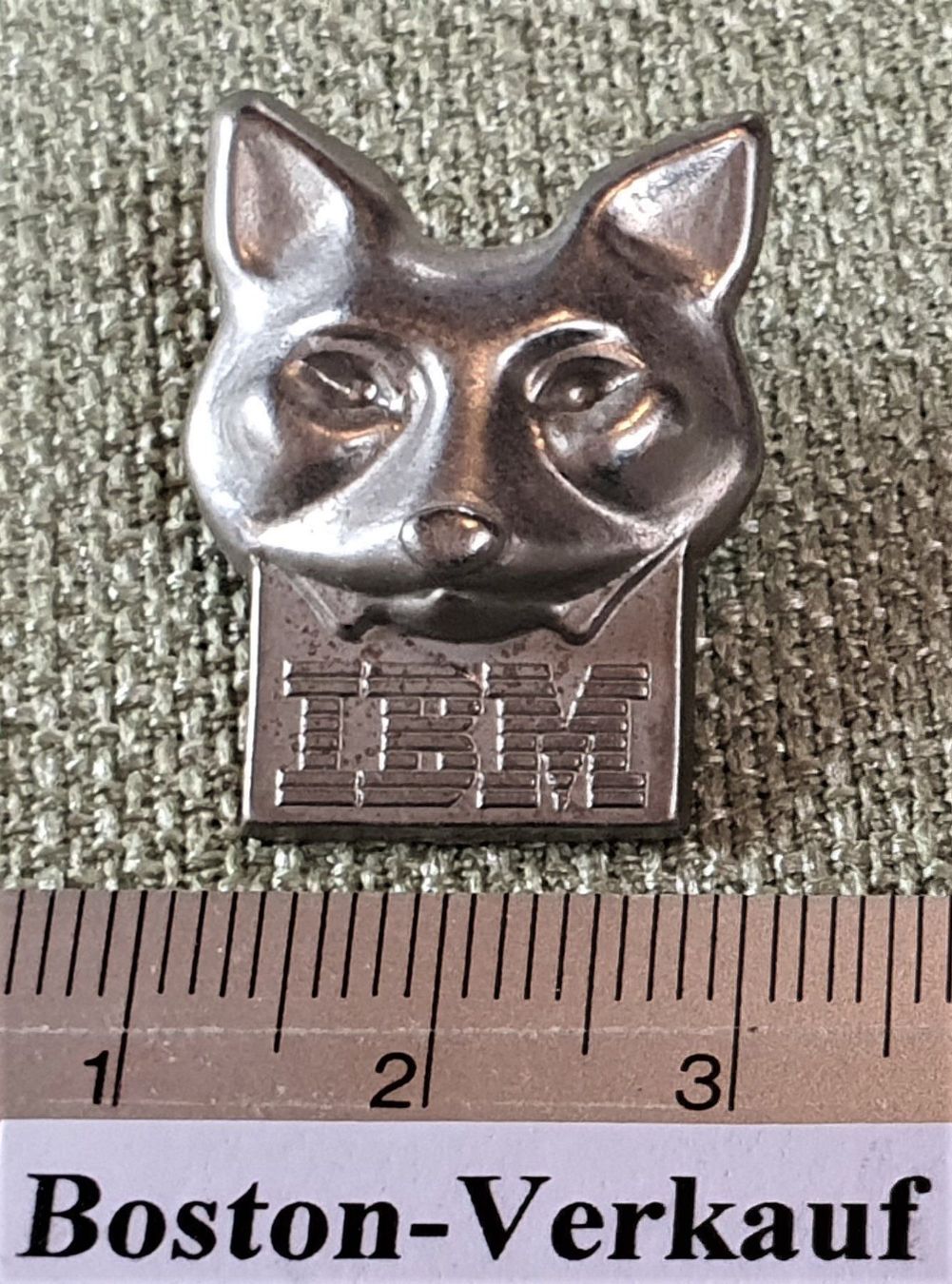 IBM Placchette & Badge: E462 - Alter Pin IBM Fox Fuchs Logo – Usato da Reinach BL venduto da Boston-Verkauf 2