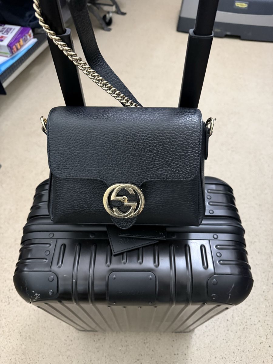 Gucci Sacs: GUCCI Crossbody Bag – D'occasion à Allschwil par 197_r5w9