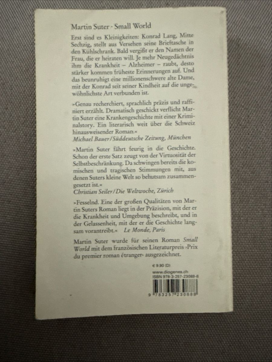 Libri: small world - marzin suter – Usato da Luzern venduto da nin_652v 1