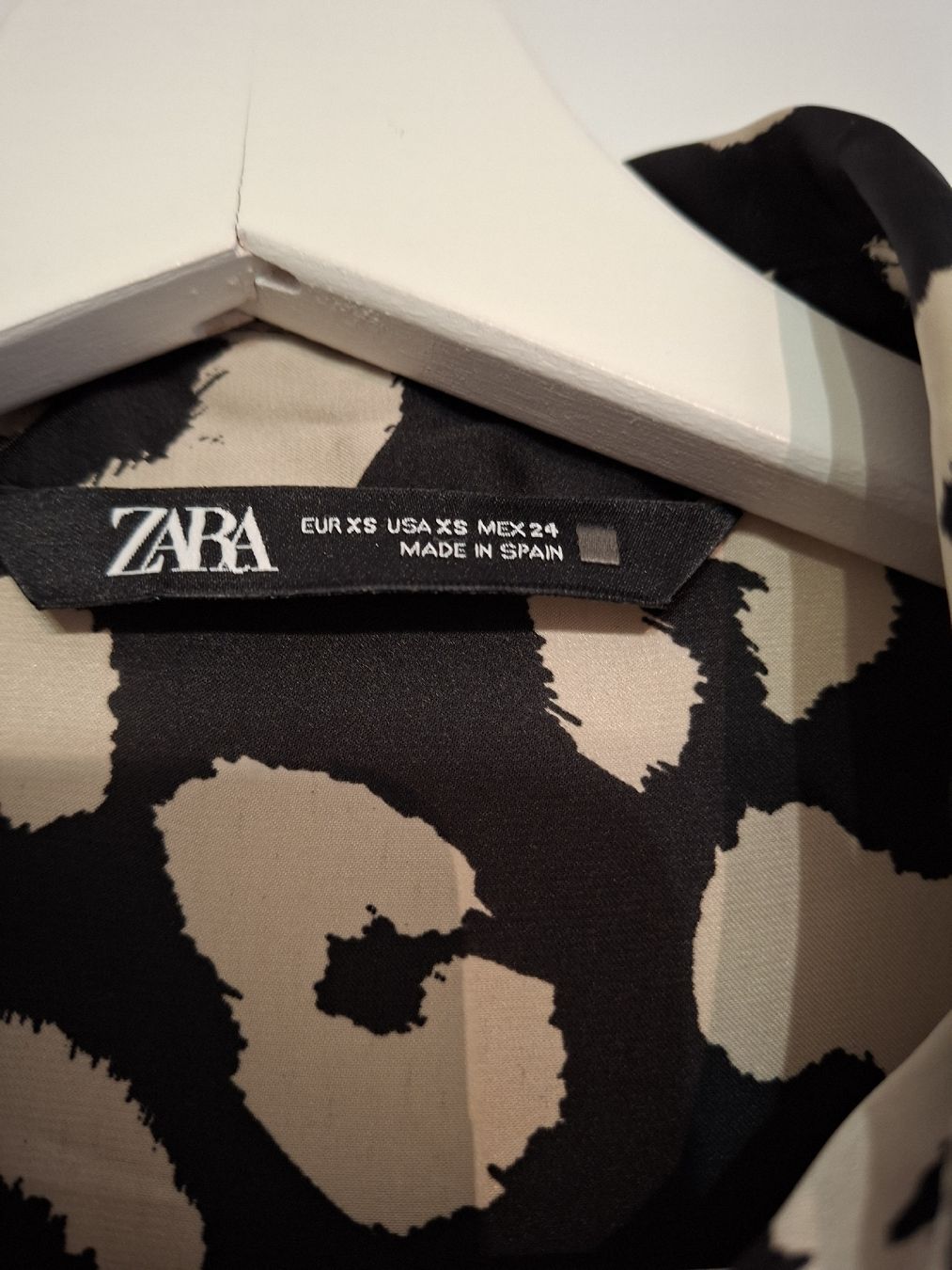 Zara Camicette: Zara Satinhemd – Nuovo (secondo la descrizione) da Riehen venduto da jlj_st82 2