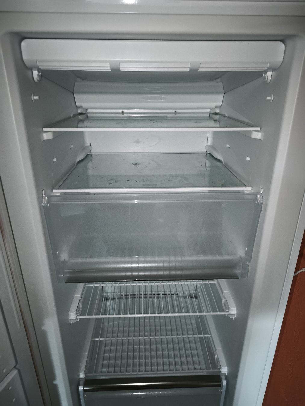 Congelatori: NoFrost A++ Gefrierschrank – Usato da Niederbipp venduto da donaldo11 1