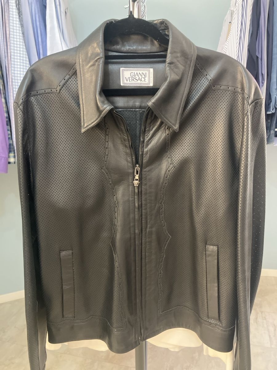 Versace Jacken: Lederjacke Gianni Versace perforiert schwarz Grösse L – Neu (gemäss Beschreibung) aus Muralto von jac_hkz5
