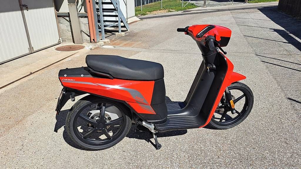 Scooters: Elektro Roller Askoll  NGS3 - 2 Batterie – D'occasion à Villa Luganese par Pupilino 3