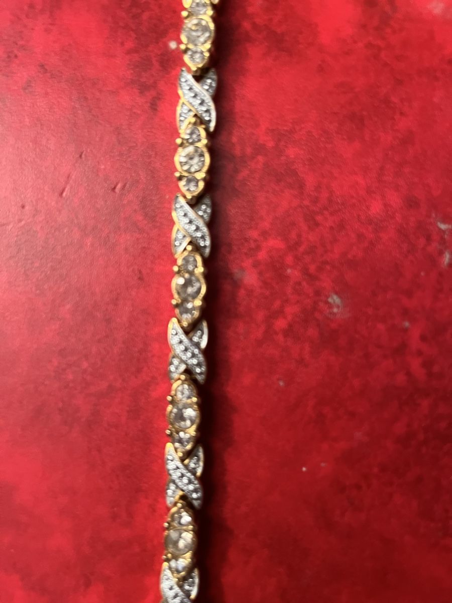 Armbänder & -reifen: 4rer Set Goldarmbänder mit Zirkonia Steinen – Neu (gemäss Beschreibung) aus Hindelbank von Warentaxi 3
