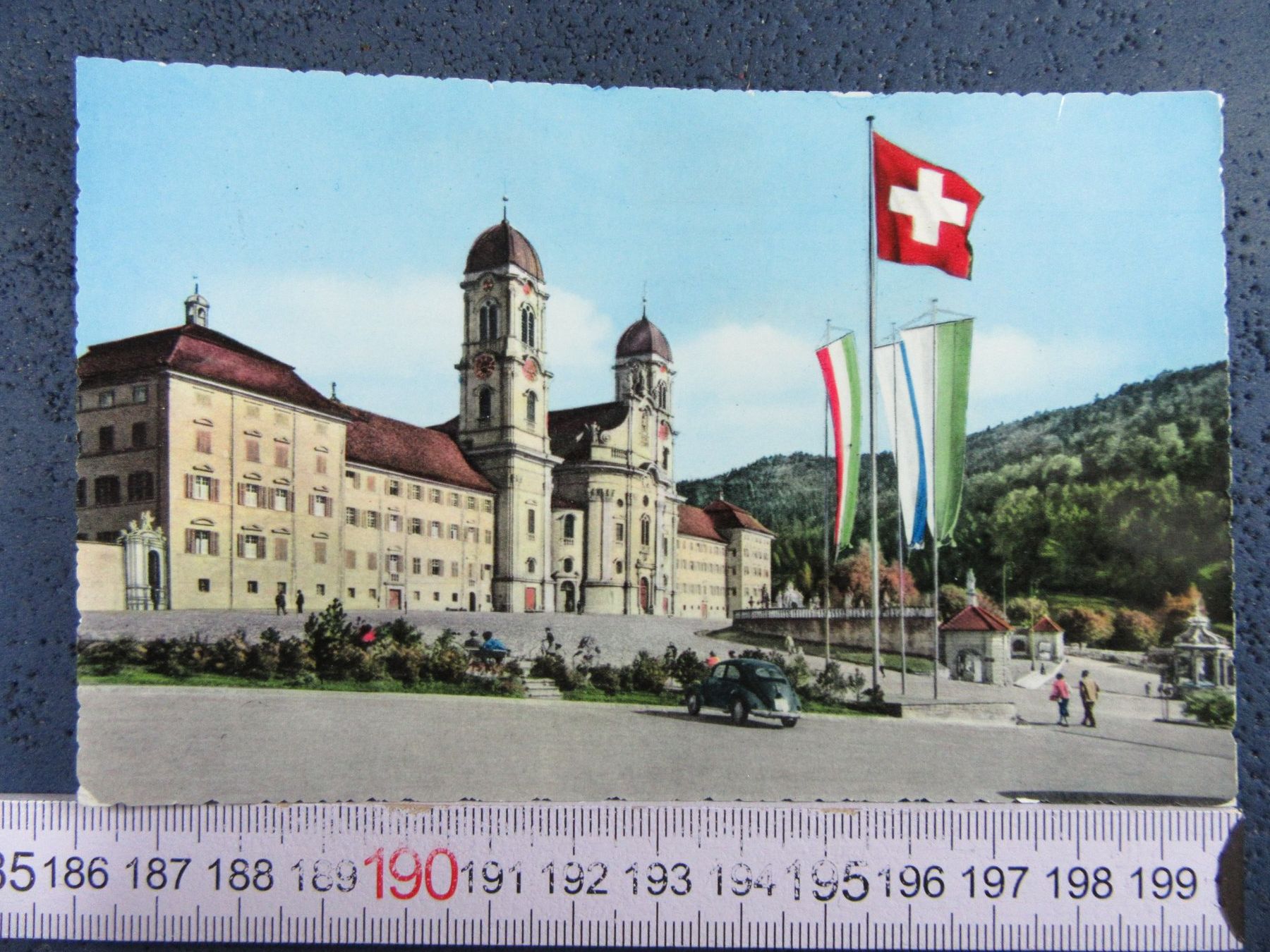Ansichtskarten: EINSIEDELN KLOSTER VW KÄFER OLDTIMER AUTO OLDTIMER AK SZ – Gebraucht aus Ettingen von Hausi4711