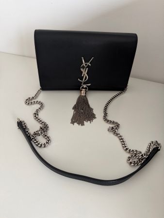 YSL Sac porté épaule Kate Pompom Saint Laurent