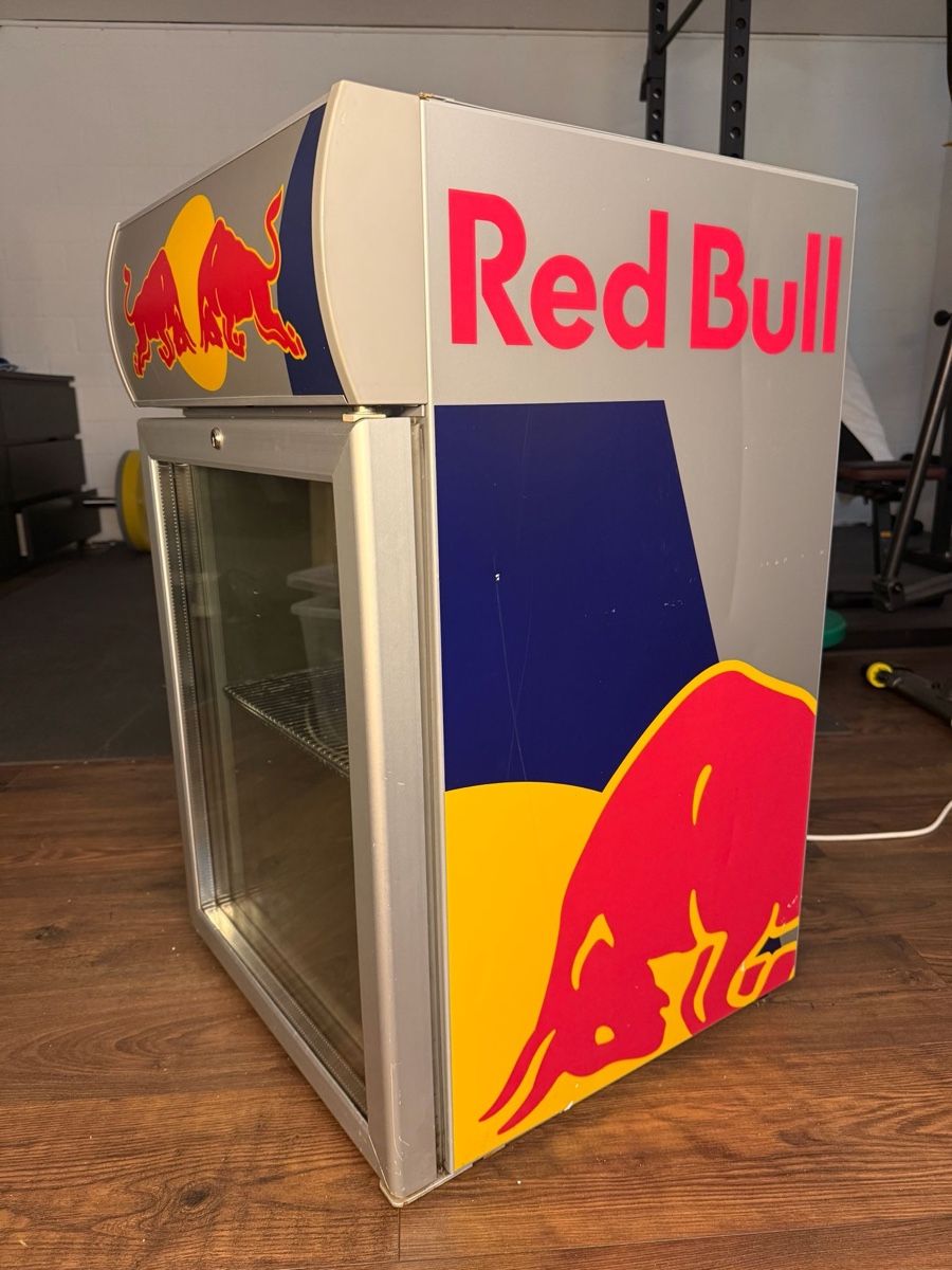 Frigoriferi: Red Bull Kühlschrank – Usato da Liestal venduto da Xenias01 7