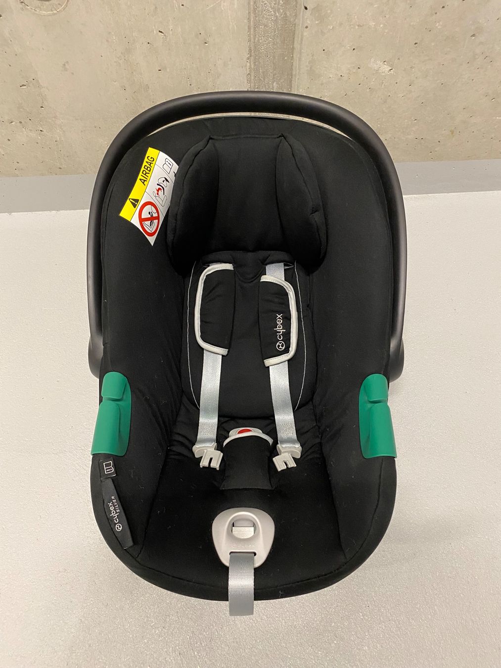 Cybex Seggiolini per auto: KINDERAUTOSITZ ATON B2 I-SIZE + BASE ONE – Nuovo (secondo la descrizione) da Volketswil venduto da has_n7qb 1