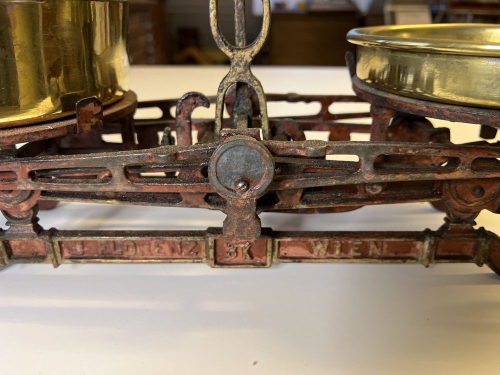 h-bsche-alte-ladenwaage-k-chenwaage-mit-messing-schalen-gebraucht-in